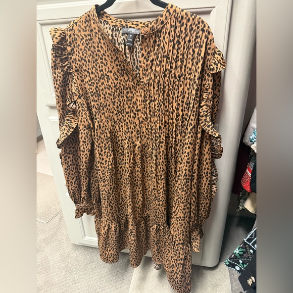 Leopard Print Ruffle Dress - Picture 5 of 8